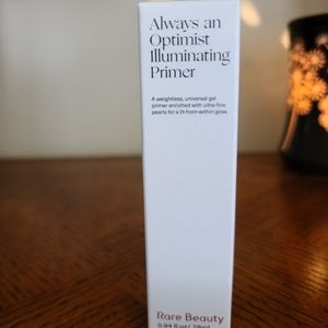 Rare Beauty . Always An Optimist Illuminating Primer